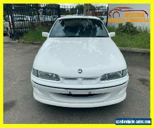 1993 Holden Commodore VR Executive Sedan 4dr Auto 4sp 5.0i [Jul] White A Sedan